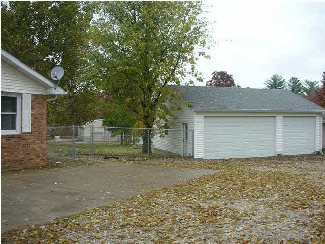 7421 New Harmony Rd, Evansville, IN 47720 photo 13