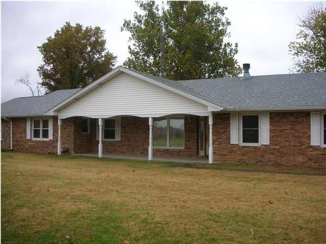7421 New Harmony Rd, Evansville, IN 47720 photo 1