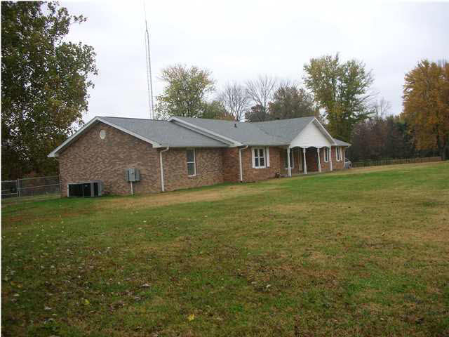 7421 New Harmony Rd, Evansville, IN 47720 photo 18