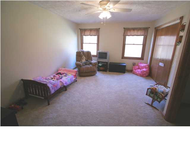 10682 S State Road 161, Holland, IN 47541 photo 18