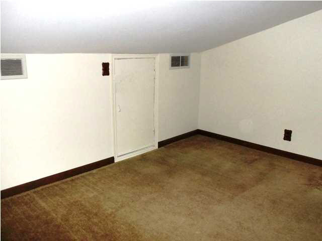 6912 Gardner Rd, Chandler, IN 47610 photo 28