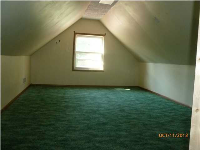 515 N Park Ave, Jasonville, IN 47438 photo 10
