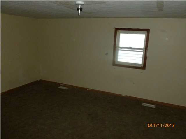 515 N Park Ave, Jasonville, IN 47438 photo 7