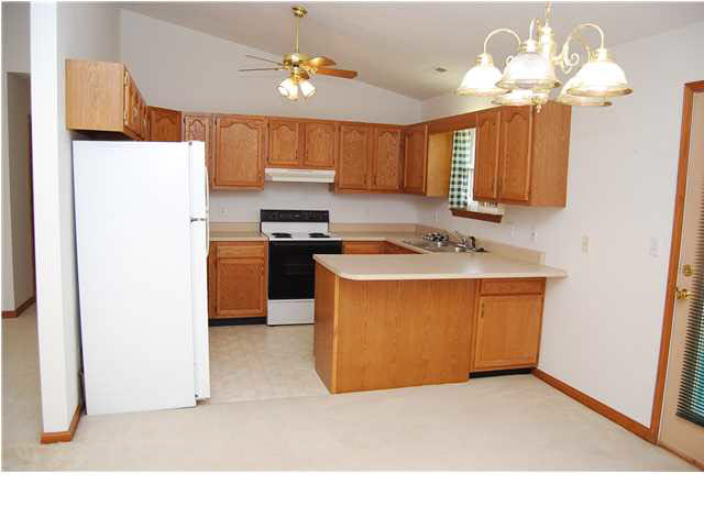 4532 Obing Strasse, Jasper, IN 47546 photo 4