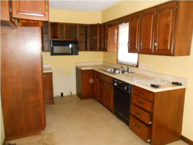 1001 S Meridian Rd, Jasper, IN 47546 photo 4