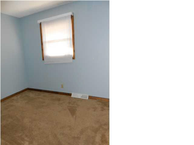 1001 S Meridian Rd, Jasper, IN 47546 photo 10