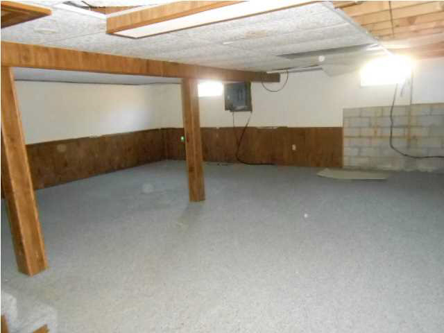 1001 S Meridian Rd, Jasper, IN 47546 photo 2