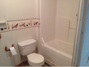 605 N Harris St, Bourbon, IN 46504 photo 4