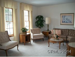 213 Doral Park Dr, Kokomo, IN 46901 photo 2