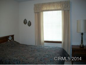 213 Doral Park Dr, Kokomo, IN 46901 photo 8