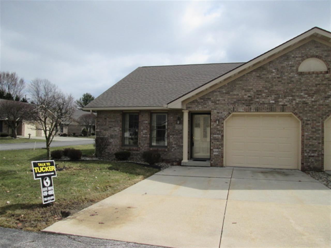 213 Doral Park Dr, Kokomo, IN 46901 photo 1