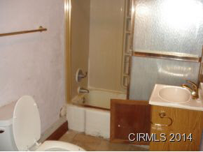 4261 W 200 N, Marion, IN 46952 photo 2
