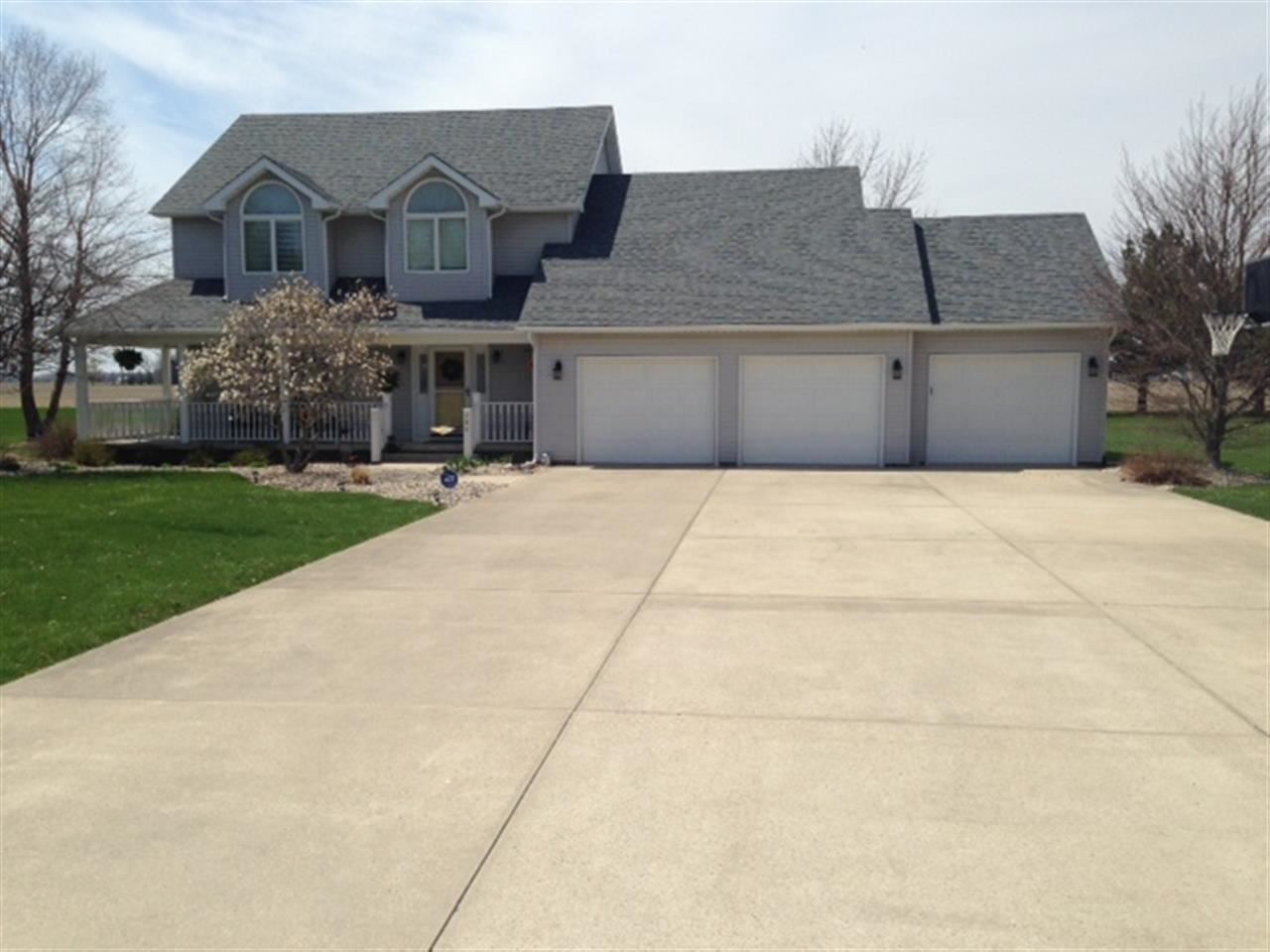 704 S 3rd St, Swayzee, IN 46986 photo 1