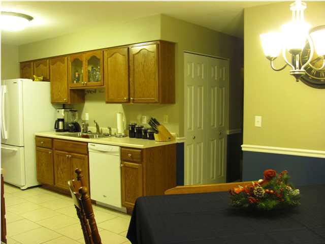 7624 Rock Creek Ln, Evansville, IN 47711 photo 8