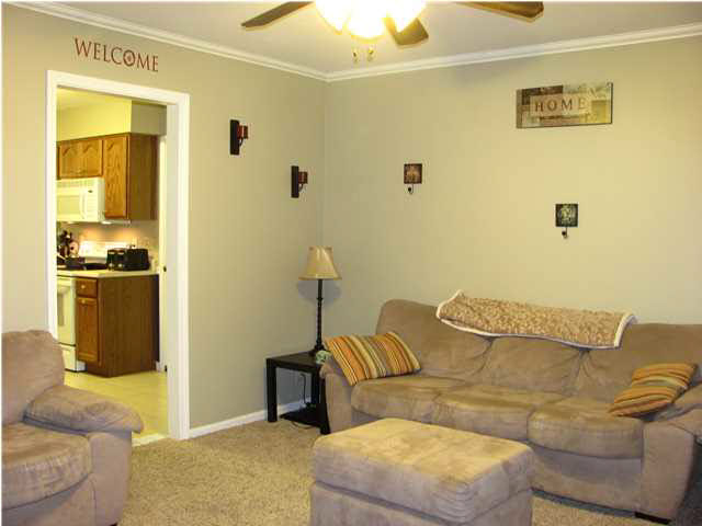 7624 Rock Creek Ln, Evansville, IN 47711 photo 4
