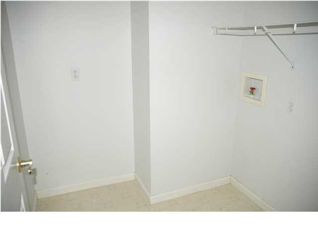645 Hartford Dr, Jasper, IN 47546 photo 5
