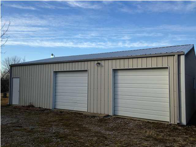8266 Telephone Rd, Newburgh, IN 47630 photo 2