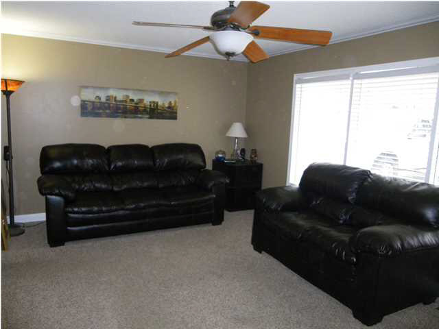 5317 Chadwick Rd, Evansville, IN 47710 photo 2