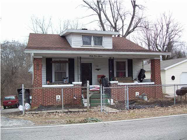 3311 Wimberg Ave, Evansville, IN 47720 photo 1