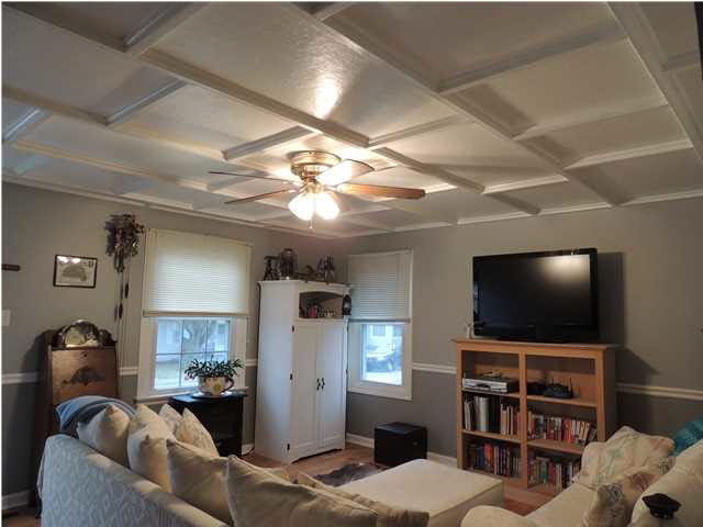 1107 S First St, Boonville, IN 47601 photo 3