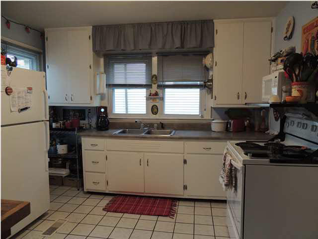 1107 S First St, Boonville, IN 47601 photo 6
