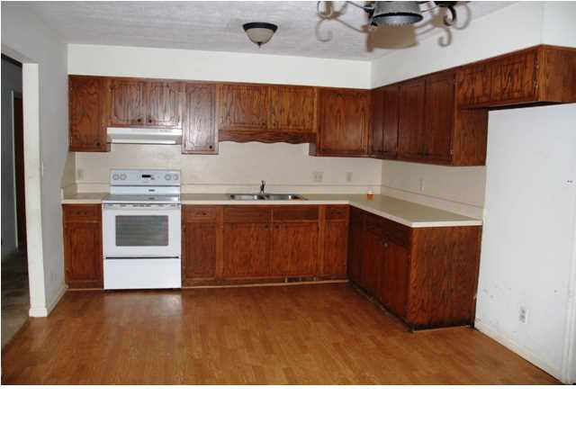 1105 19th St, Tell City, IN 47586 photo 5