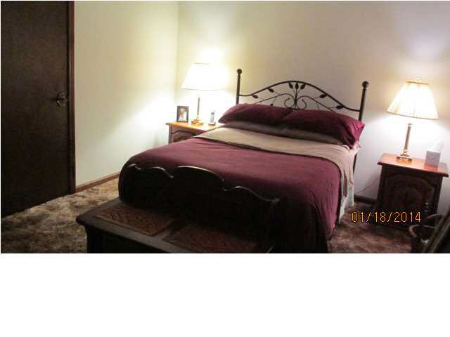 245 E Goad Cemetery Rd, New Harmony, IN 47631 photo 5
