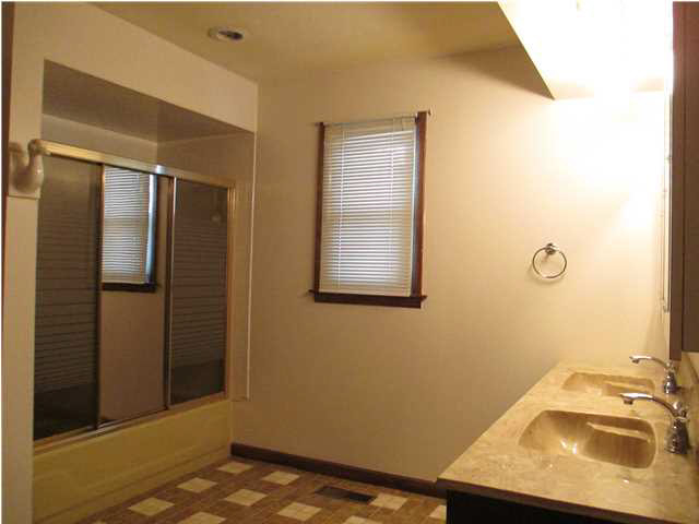 3319 N Eleventh Ave, Evansville, IN 47720 photo 10