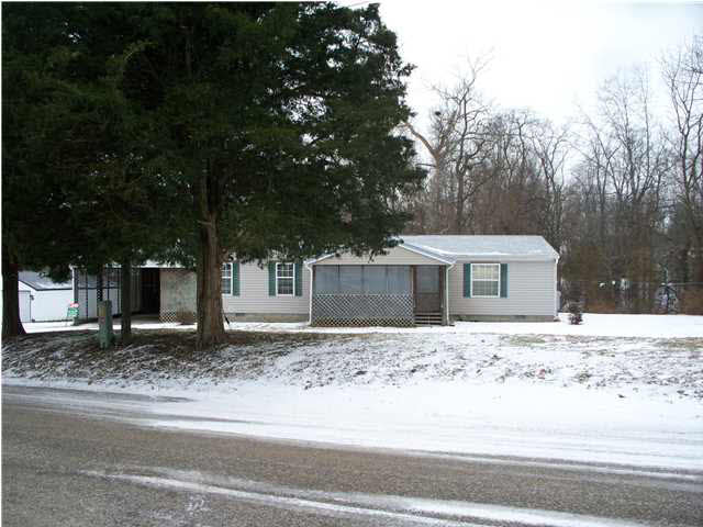312 N East St, Odon, IN 47562 photo 10
