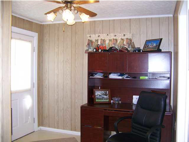 1000 Matz Rd, Griffin, IN 47616 photo 15