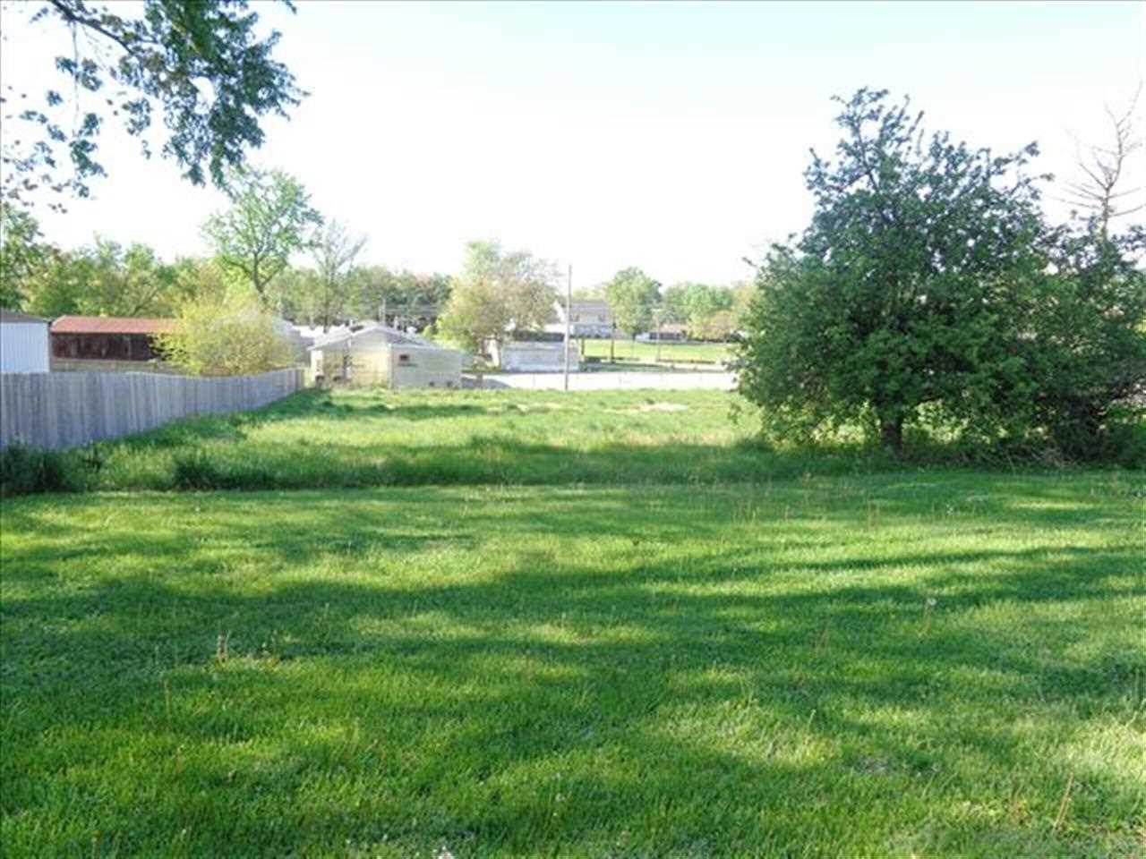 1121 E Walnut St, Boonville, IN 47601 photo 28