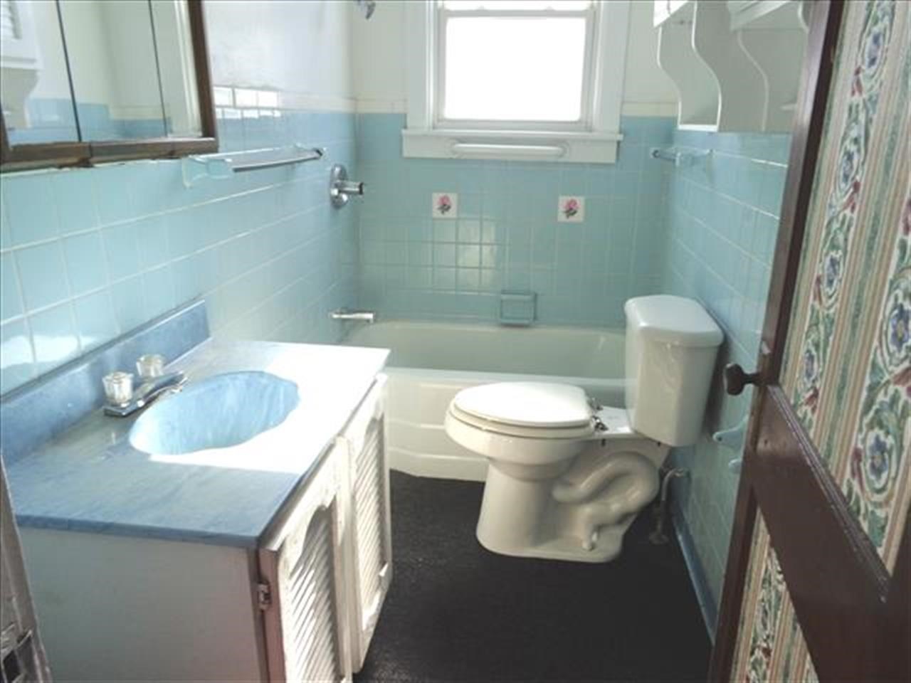 1121 E Walnut St, Boonville, IN 47601 photo 8