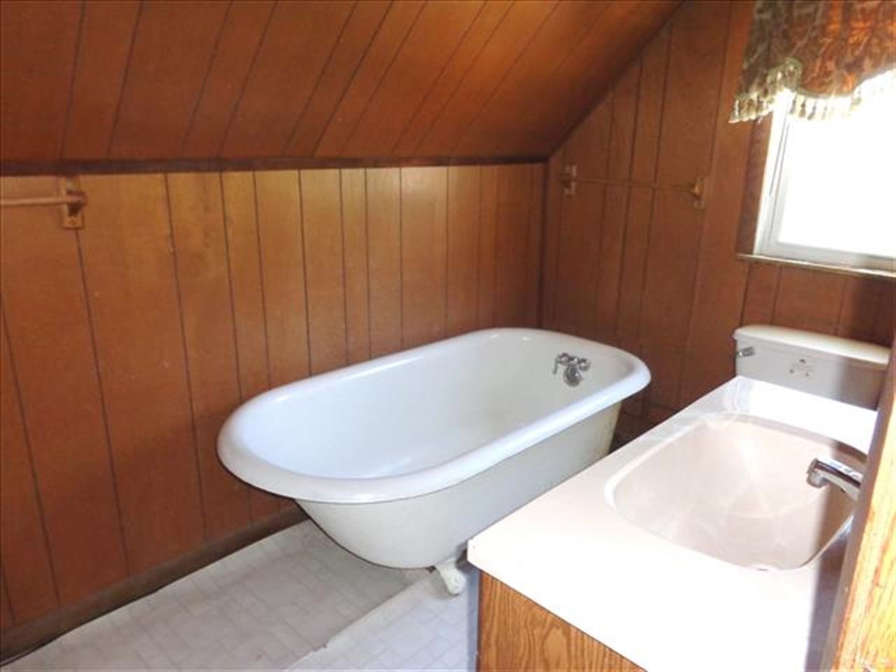 1121 E Walnut St, Boonville, IN 47601 photo 16