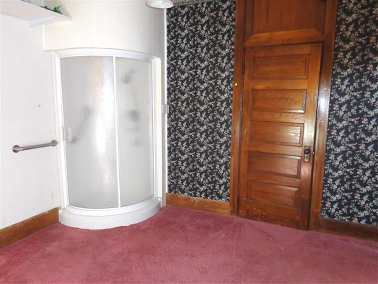1121 E Walnut St, Boonville, IN 47601 photo 9