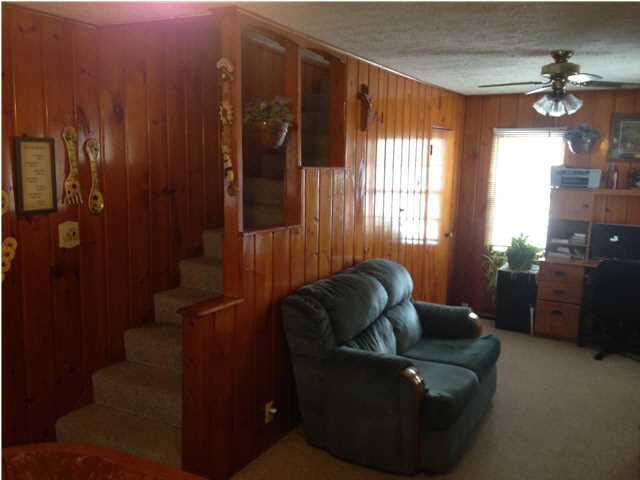 720 Saint George Dr, Washington, IN 47501 photo 9