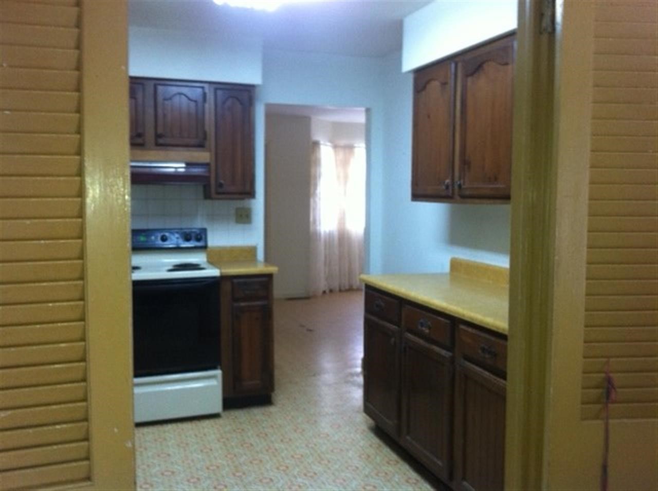 1622 Raintree Dr, Mount Vernon, IN 47620 photo 2