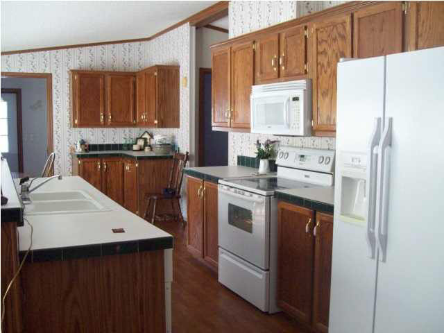 219 E Water St, Mount Vernon, IN 47620 photo 7