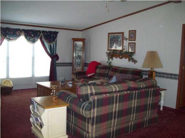 219 E Water St, Mount Vernon, IN 47620 photo 11