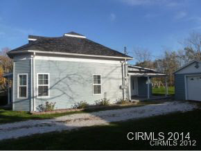 240 E Washington, Upland, IN 46989 photo 3