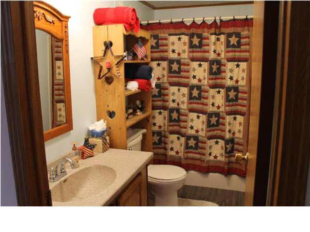 622 Elnora St, Odon, IN 47562 photo 8