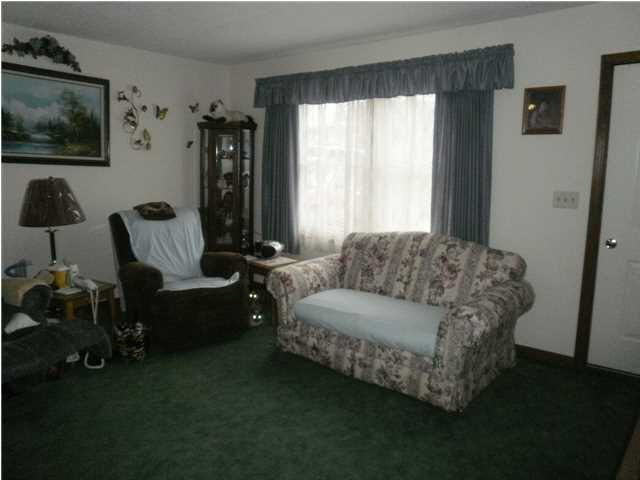 4066 Baden Strasse, Jasper, IN 47546 photo 2