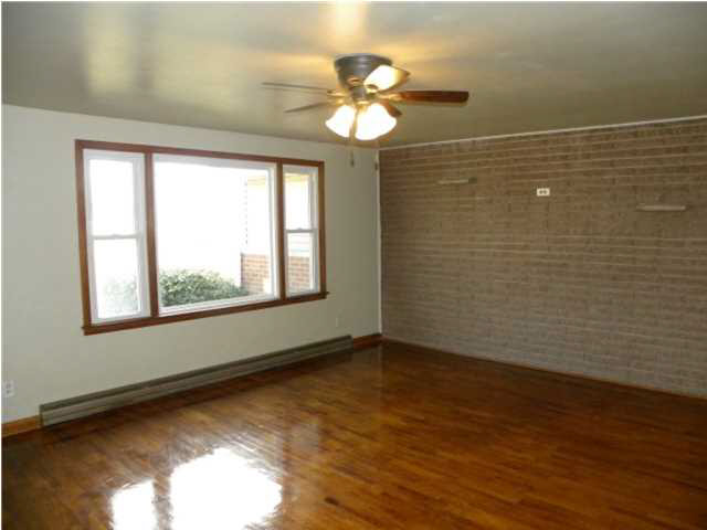 1060 E 150 S, Princeton, IN 47670 photo 4