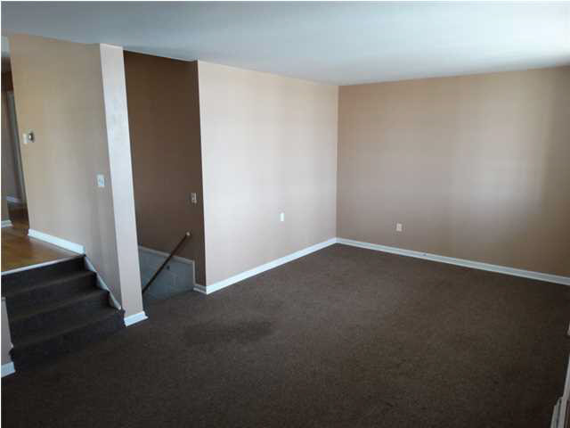 306 N Sixth Ave, Princeton, IN 47670 photo 4