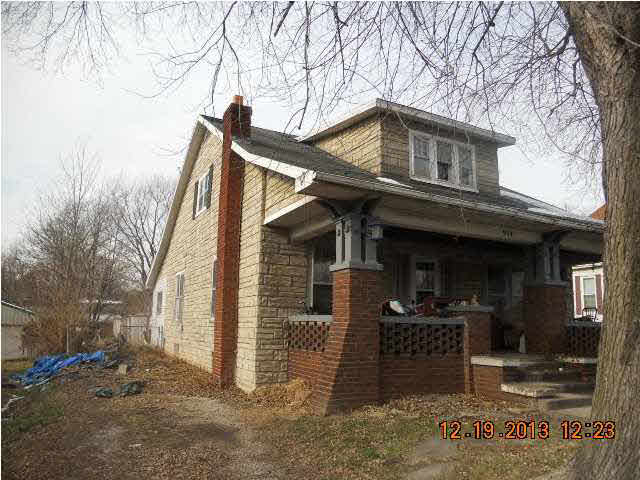 914 N Third St, Boonville, IN 47601 photo 3