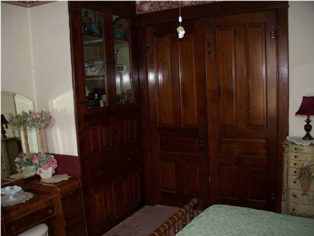 602 W Linn St, Holland, IN 47541 photo 10