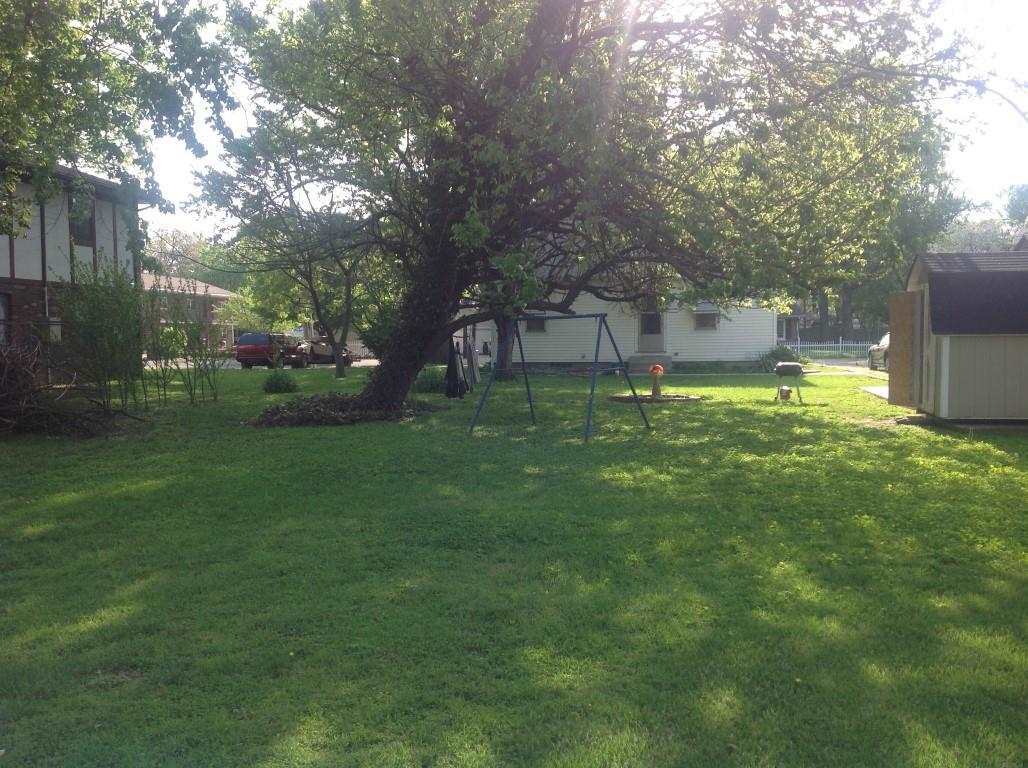 1621 Stevens Ave, Evansville, IN 47714 photo 3