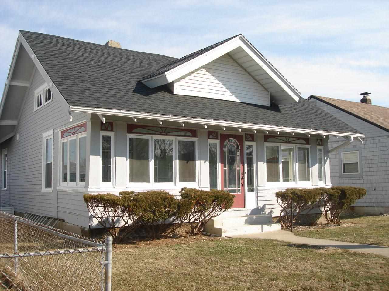 2106 Wright St, Logansport, IN 46947 photo 1