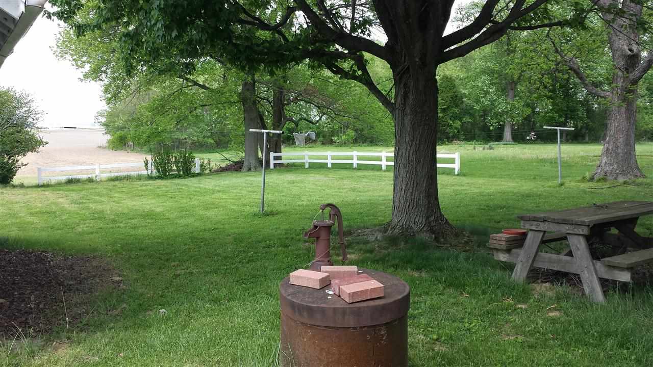 16830 Old State Rd, Evansville, IN 47725 photo 5