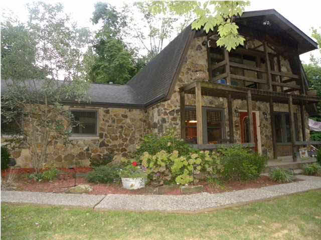 407 E Old Petersburg Rd, Princeton, IN 47670 photo 2
