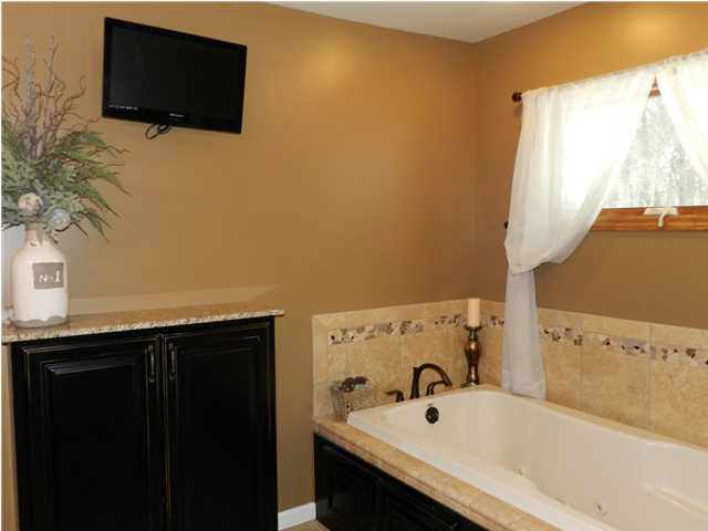 407 E Old Petersburg Rd, Princeton, IN 47670 photo 26